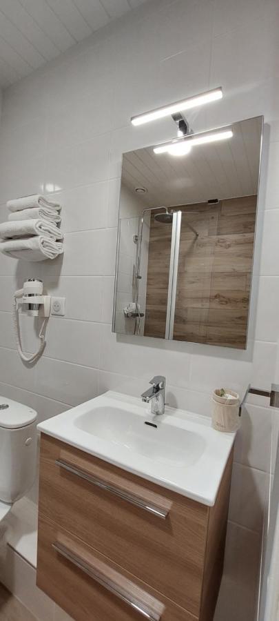 Hotel Beau Rivage Ле-Вивье-сюр-Мер Экстерьер фото